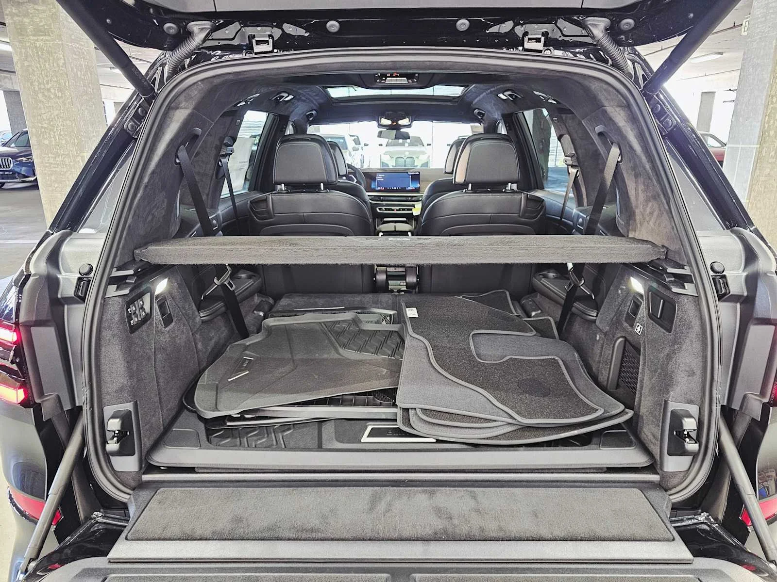 2026 BMW X7 40i - Photo 28