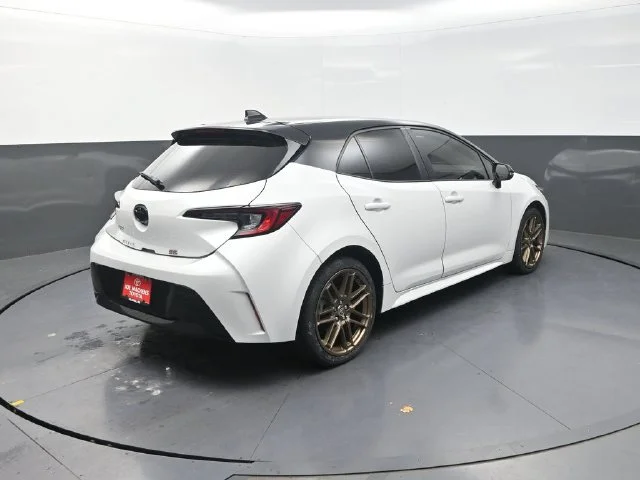 Used 2025 Beige Toyota Nightshade image 8