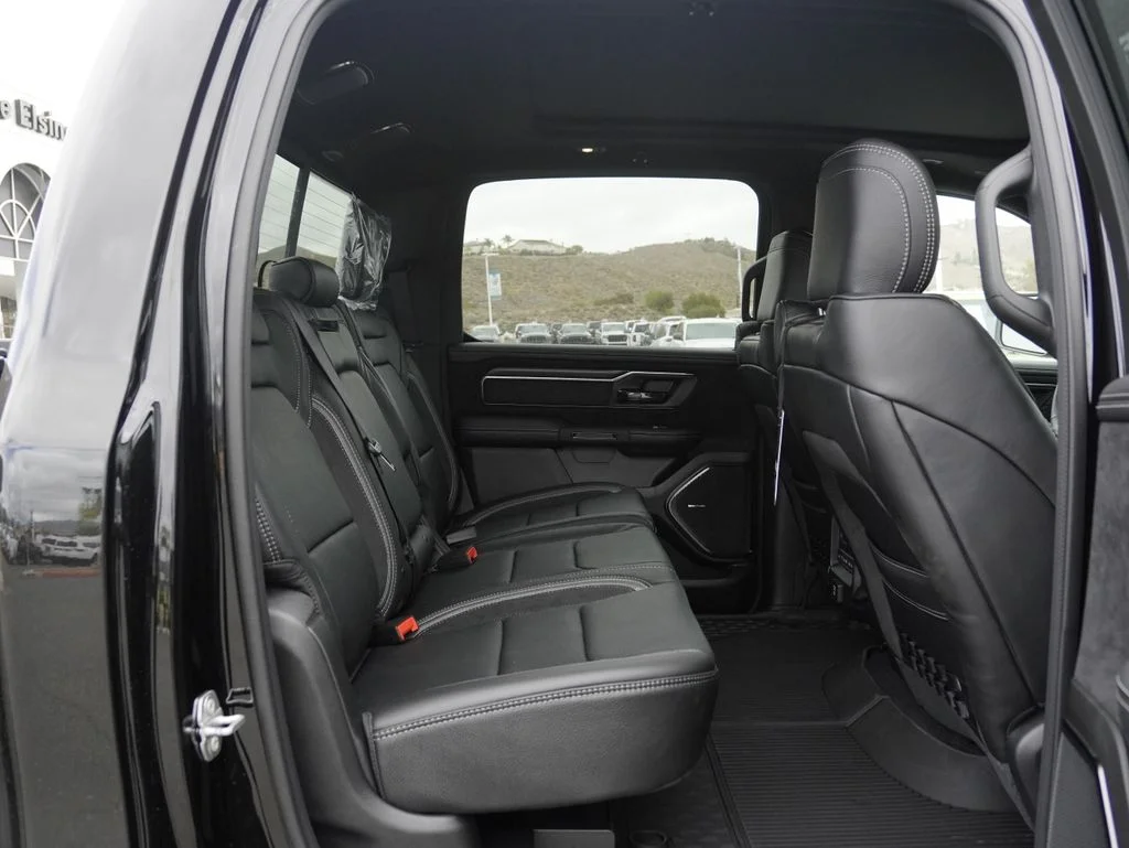 New 2026 Diamond Black Crystal Pearl-Coat Exterior Paint RAM RHO image 30