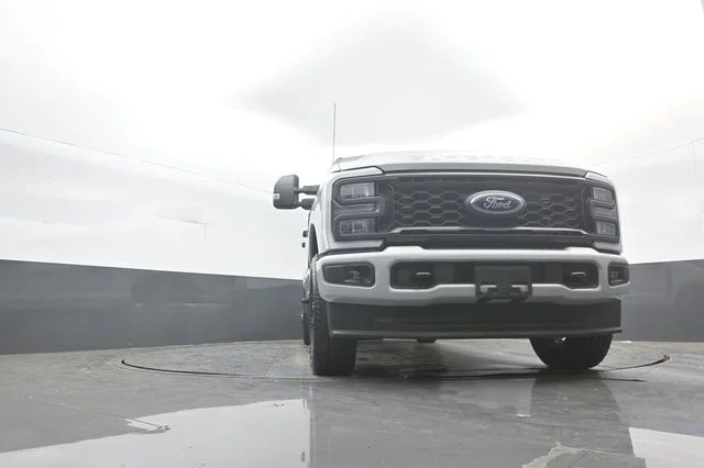 New 2026 White Ford XL image 33