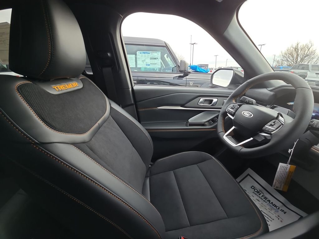 2026 Ford Explorer Tremor - Photo 10