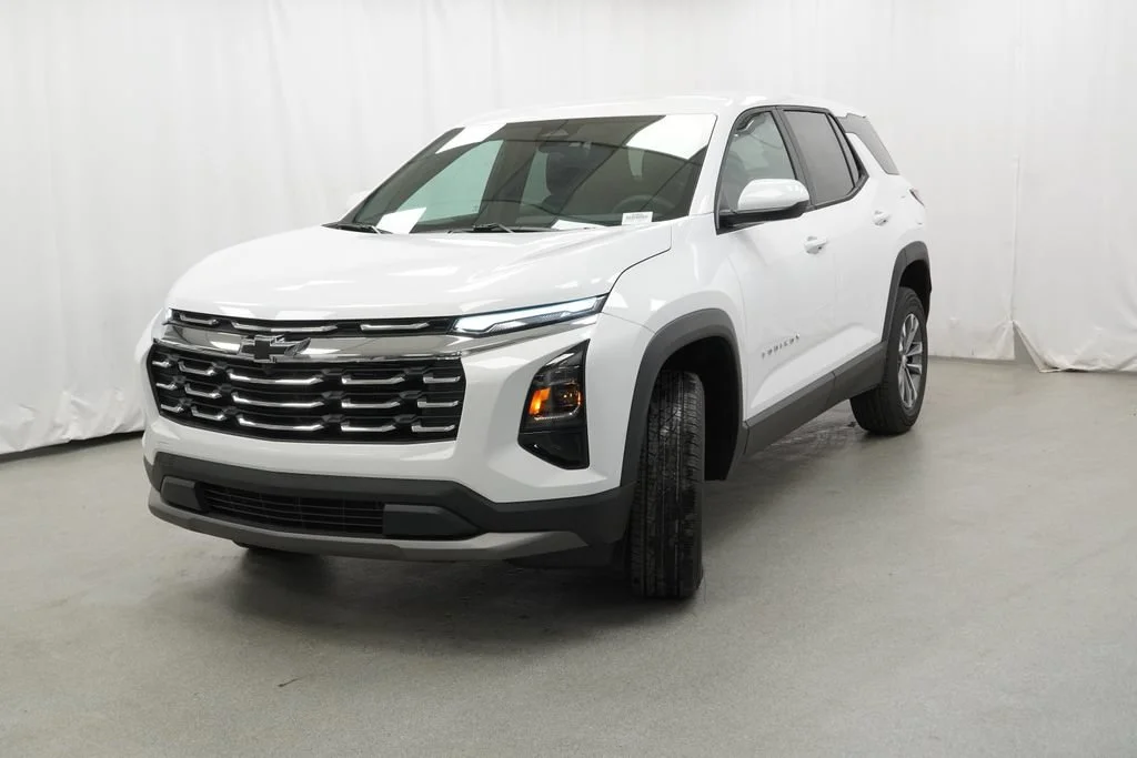 New 2026 Summit White Chevrolet LT image 3
