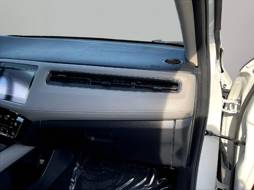 Used 2021  Honda EX image 26