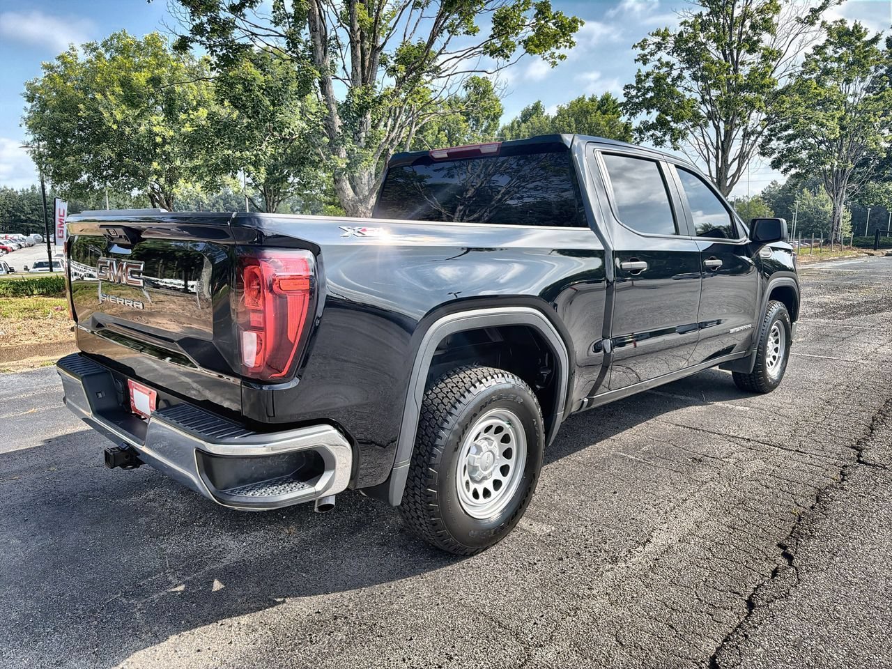 Used 2024 Onyx Black GMC Pro image 8