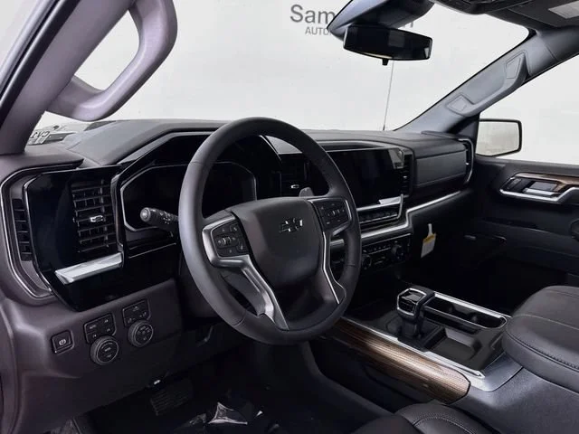 New 2026 Summit White Chevrolet LT Trail Boss image 11
