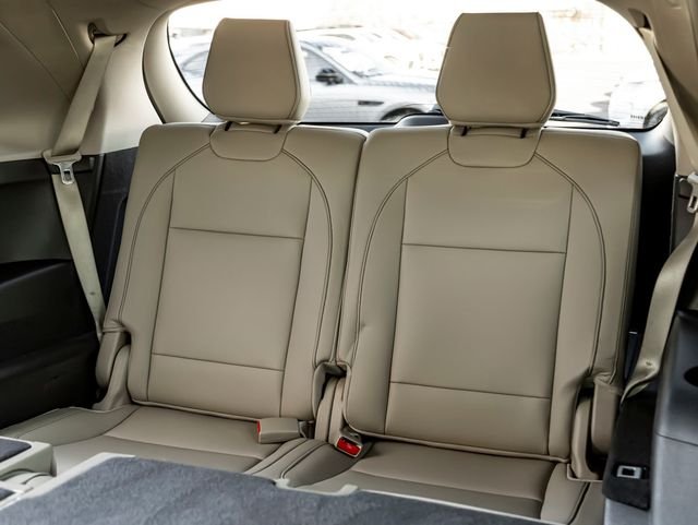Used 2020 Platinum White Pearl Acura Technology image 35