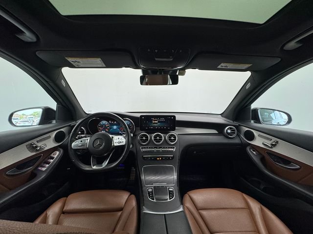 Used 2022 Selenite Gray Metallic Mercedes-Benz GLC 300 image 21