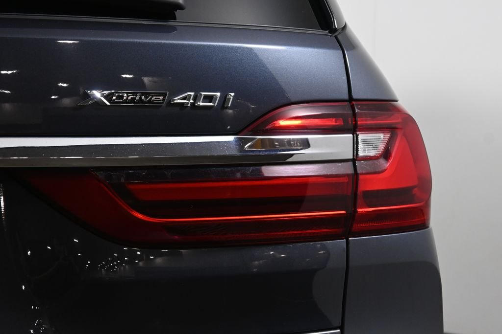 Used 2022 Gray Metallic BMW xDrive40i image 13