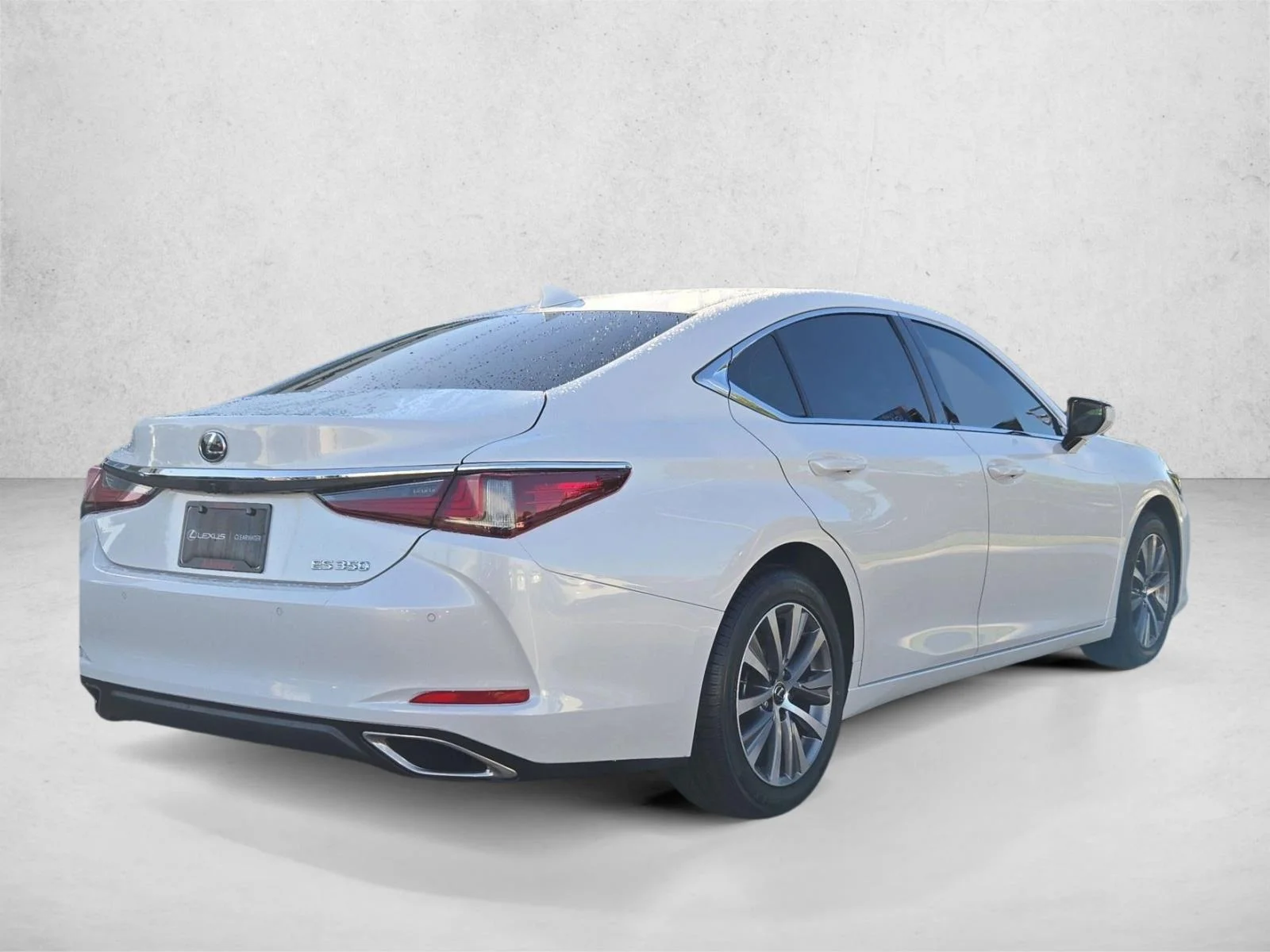 Used 2021 Eminent White Pearl Lexus ES 350 image 5