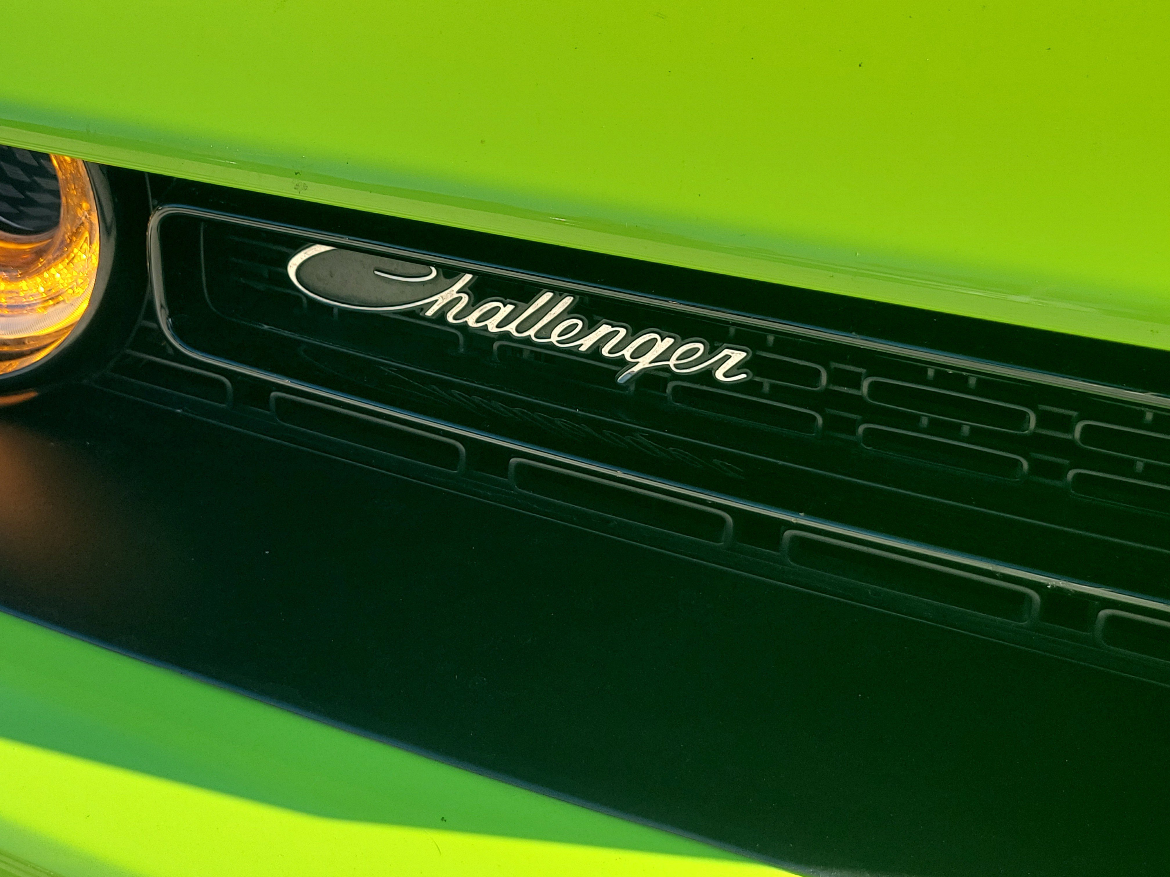 Used 2023 Sublime Metallic Clearcoat Dodge R/T Scat Pack image 10