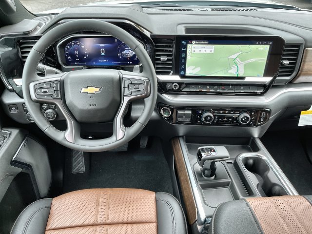 2026 Chevrolet Silverado 1500 photo 13 of 36