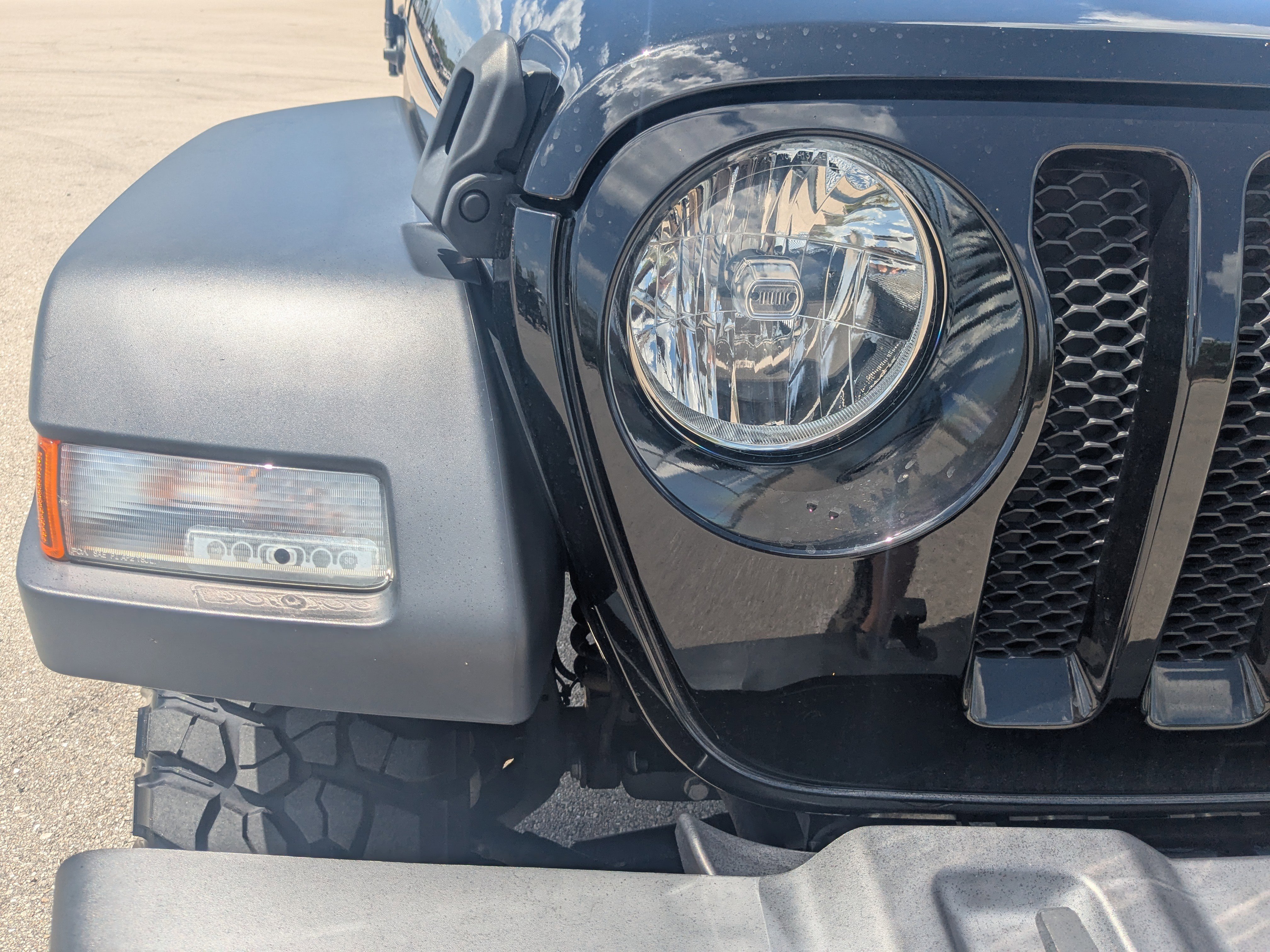 2022 Jeep Wrangler Unlimited Willys Sport - Photo 11