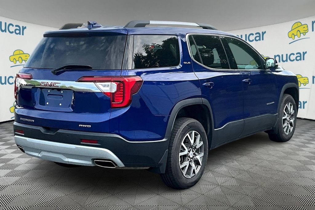 Used 2023 Ultra Blue Metallic GMC SLE image 6