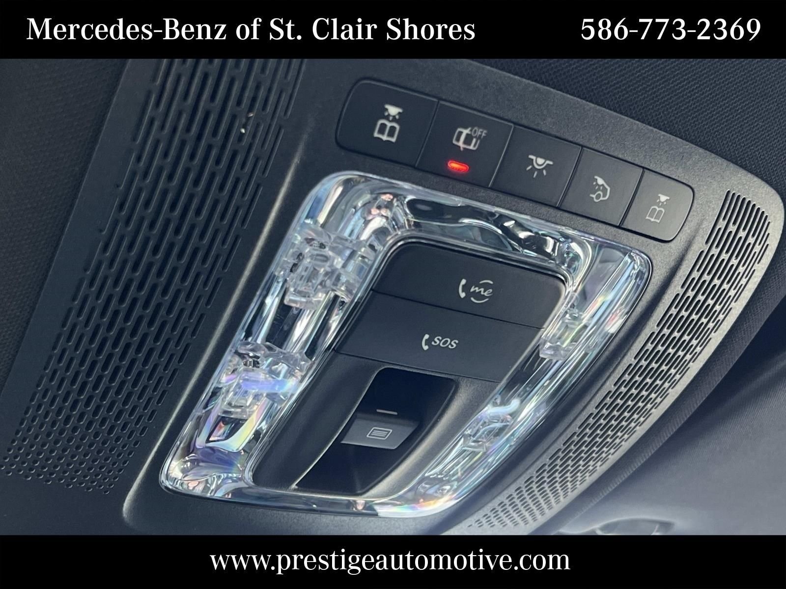 Used 2026 Black Mercedes-Benz GLB 250 image 37