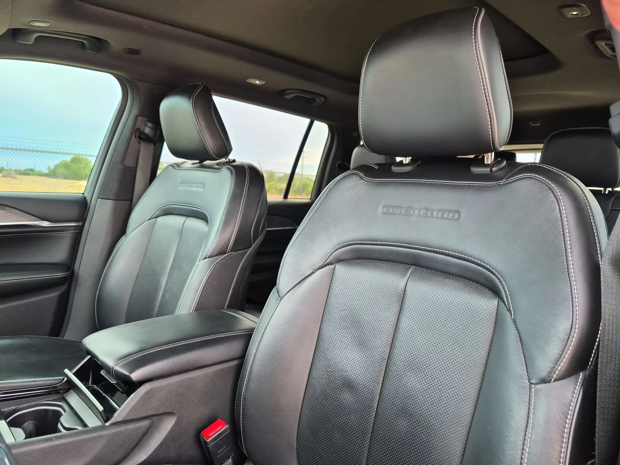 Used 2023 Gray Jeep Overland image 12