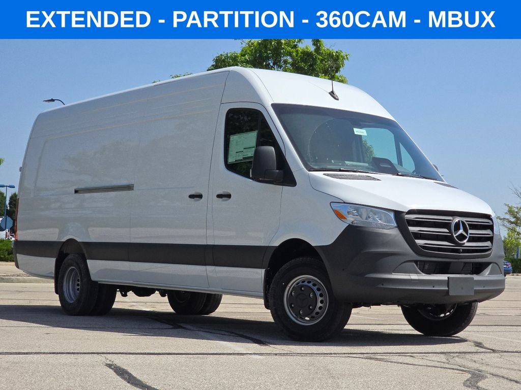 New 2026 Arctic White Mercedes-Benz Cargo 170 WB image 2