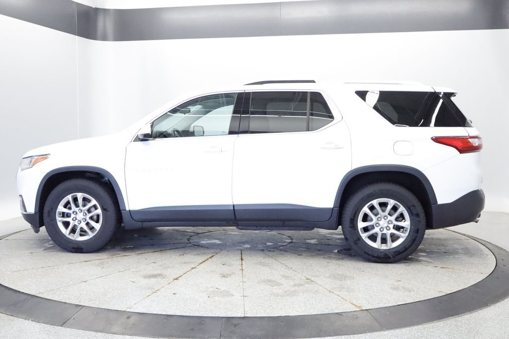 Used 2018 Chevrolet Traverse 1LT with VIN 1GNEVGKW7JJ151390 for sale in Coon Rapids, Minnesota