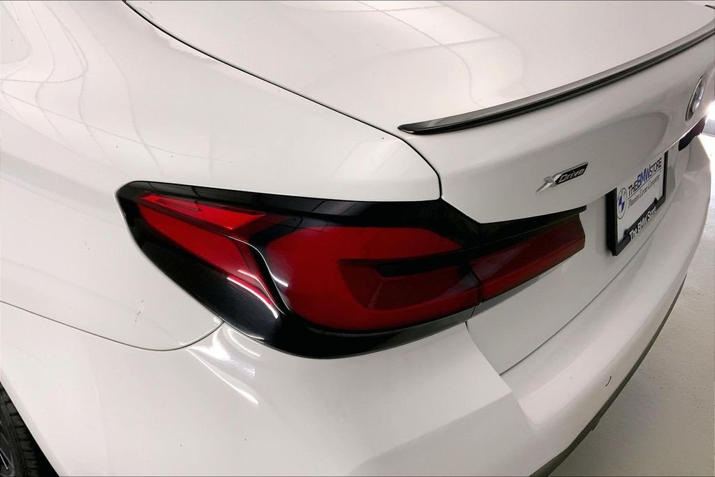 Used 2023 Alpine White BMW  image 28