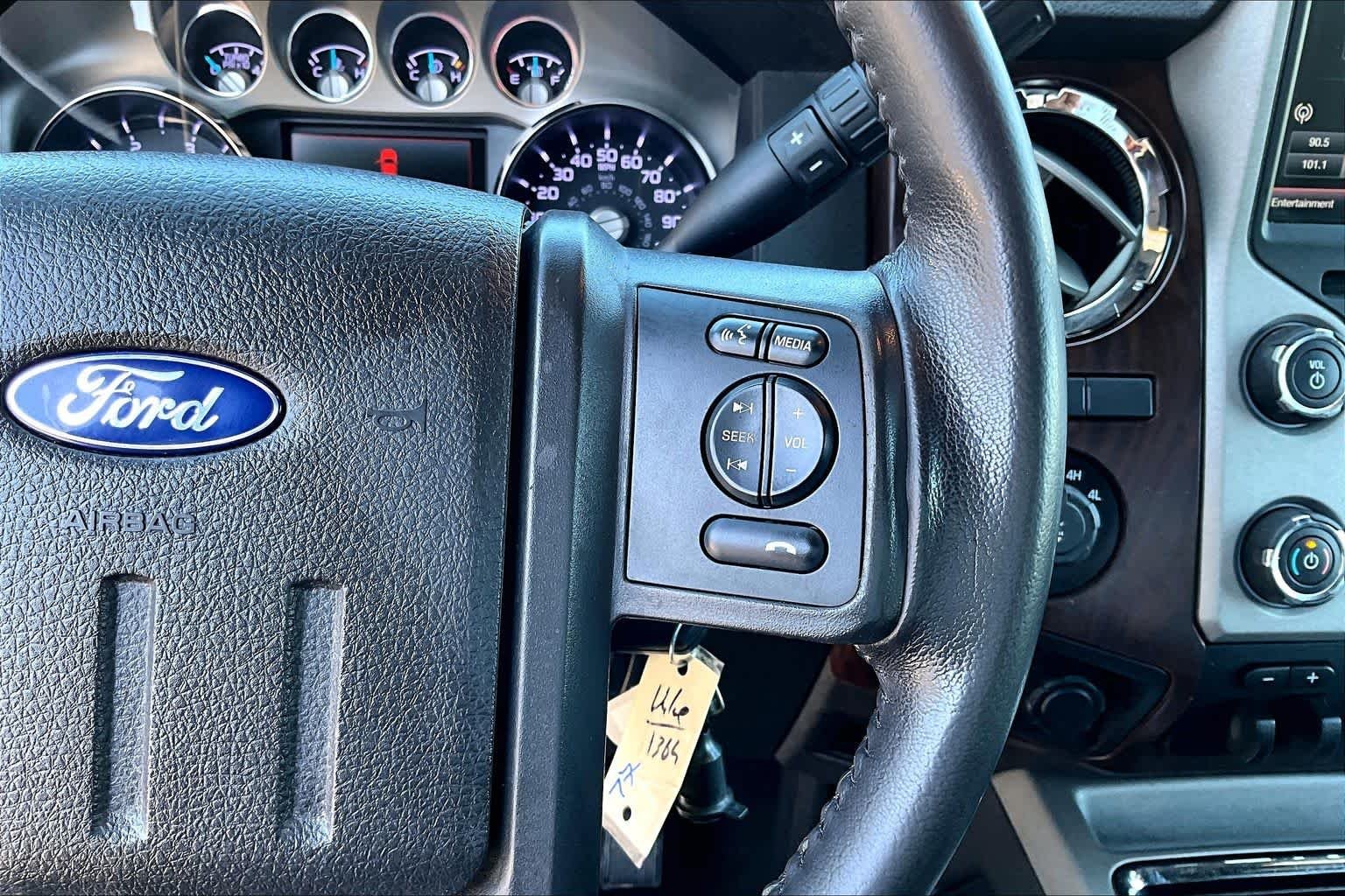 Used 2016 Ingot Silver Metallic Ford Lariat image 27