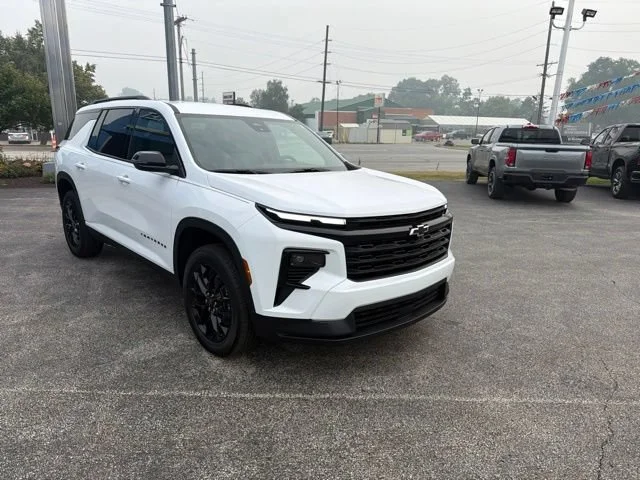 New 2026 Summit White Chevrolet LT image 22