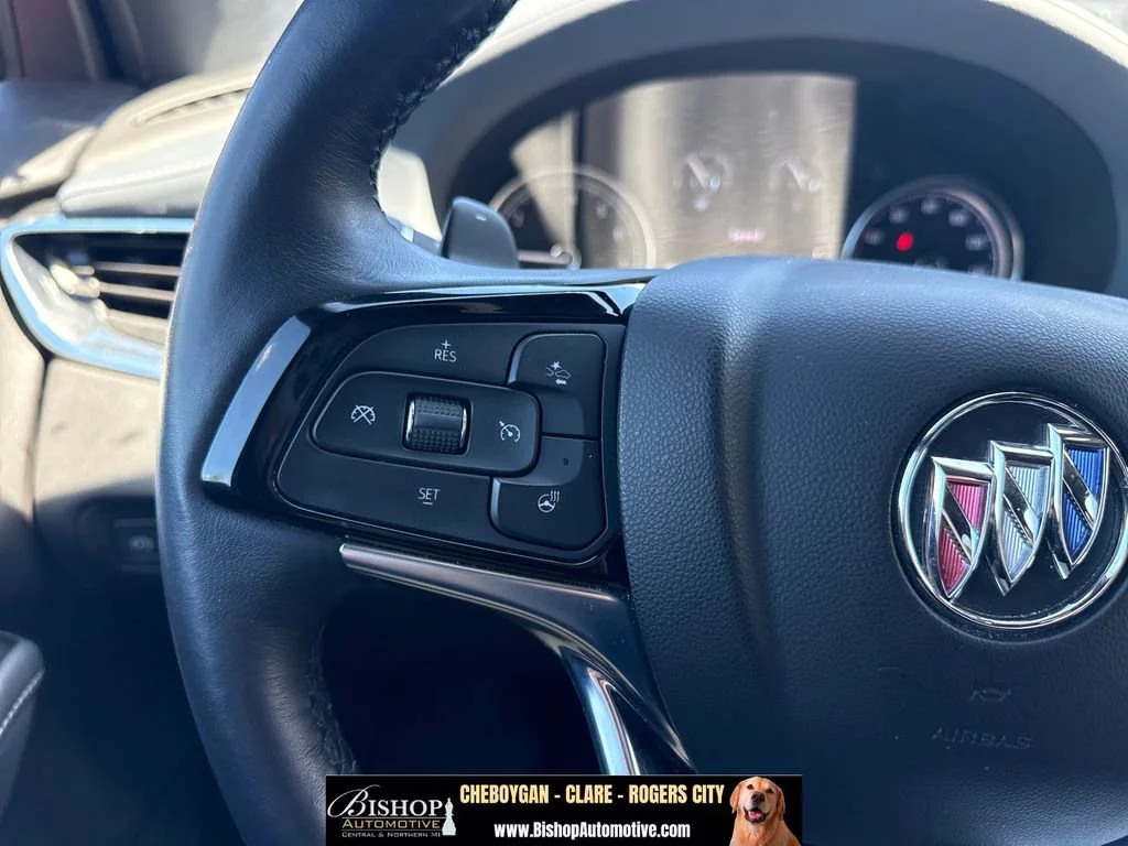 2023 Buick Enclave Essence image 28