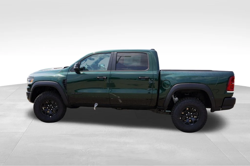 New 2026 Serrano-Green Metallic Exterior Paint RAM RHO image 6