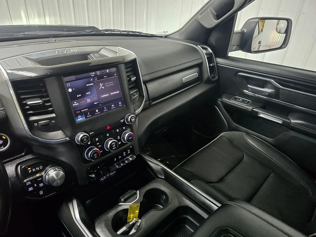 Used 2022 Black Ram Laramie image 31