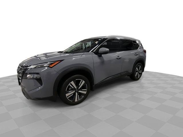 Used 2025  Nissan SL image 4