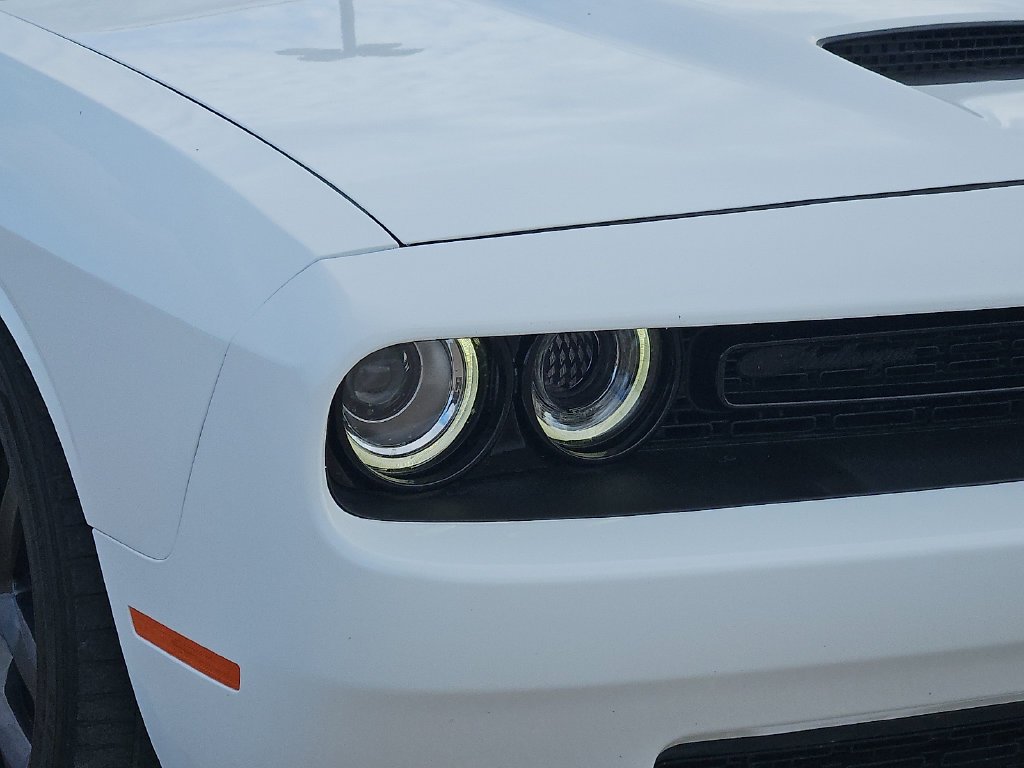 Used 2022 White Dodge R/T image 8