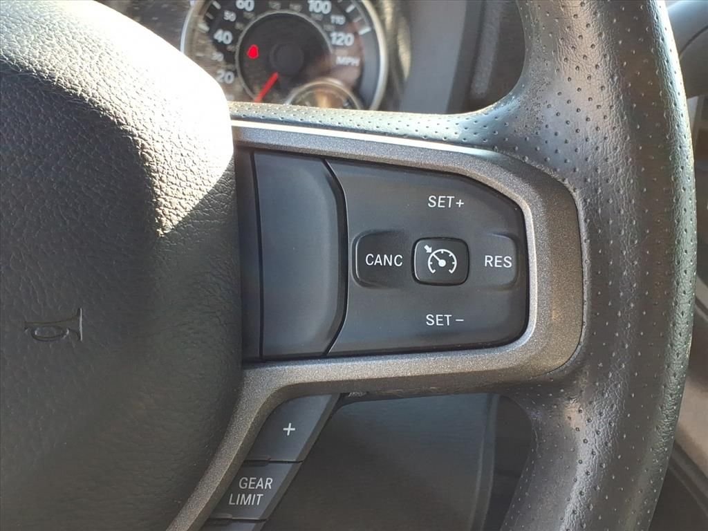 2023 RAM 3500 - Image 17