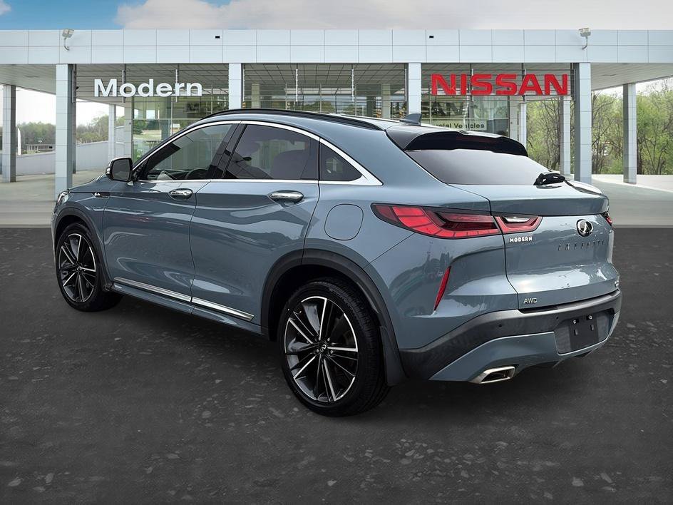 Used 2022 Slate Gray INFINITI ESSENTIAL image 3