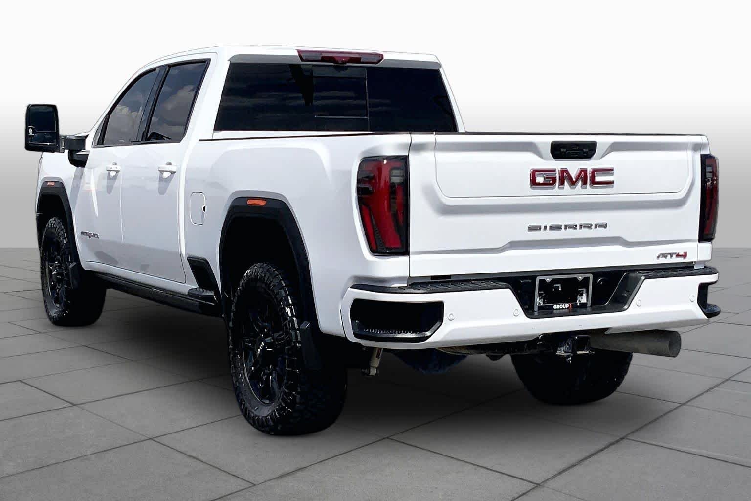 Used 2024 Summit White GMC AT4 image 12