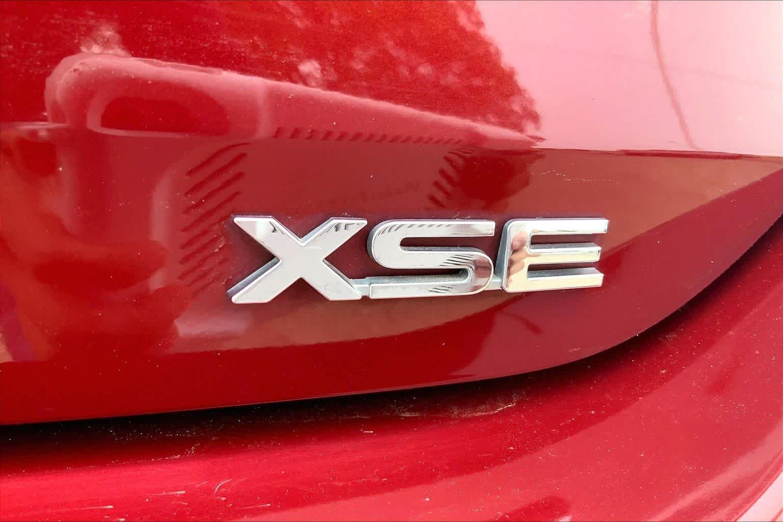 Used 2022 Ruby Flare Pearl Toyota XSE image 10