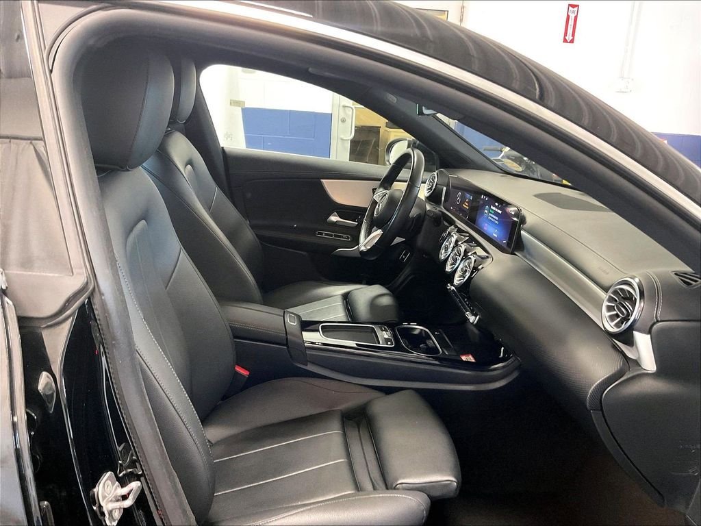 Used 2025 Silver Mercedes-Benz CLA 250 image 11