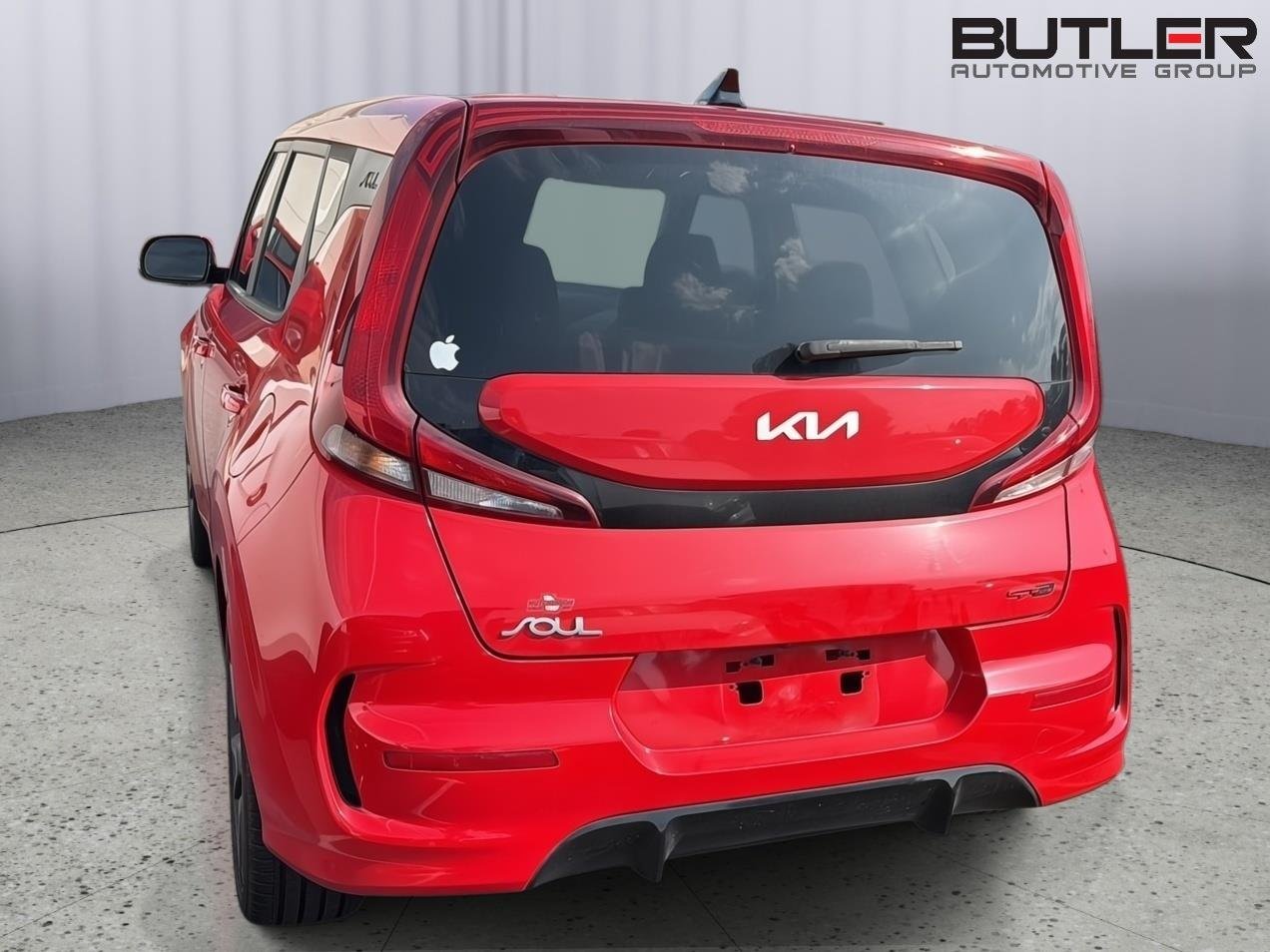 Used 2022 Inferno Red Kia GT-Line image 9