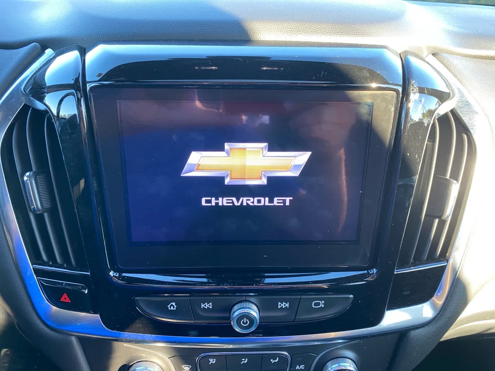 Used 2023 Summit White Chevrolet RS image 25