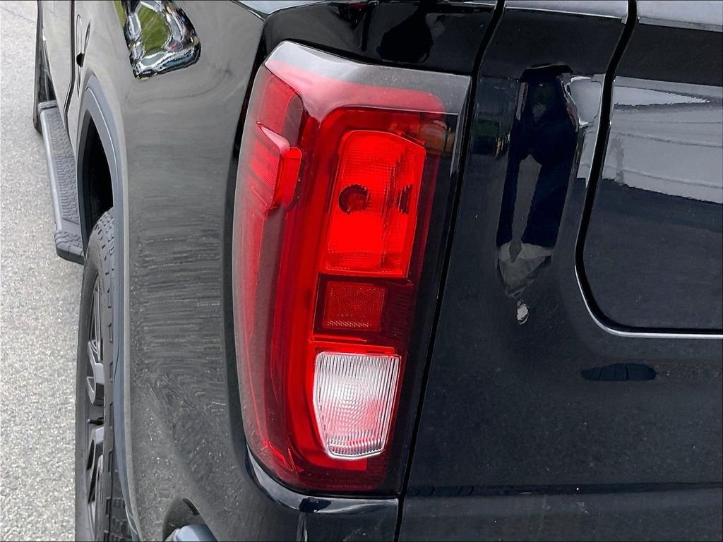 Used 2021 Onyx Black GMC Elevation image 32
