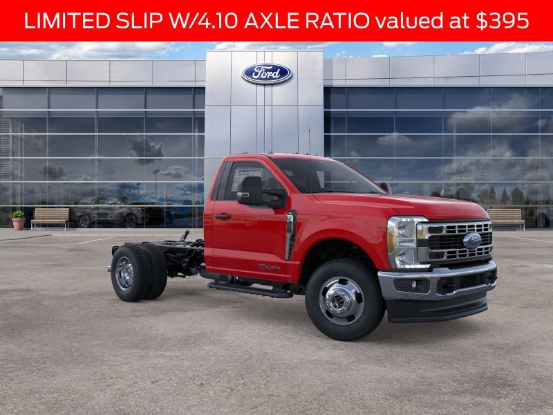 2026 Ford F-350 Super Duty Chassis Cab XL - Photo 9