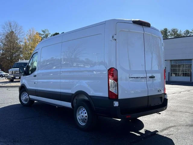 New 2026 Oxford White Ford Base image 23