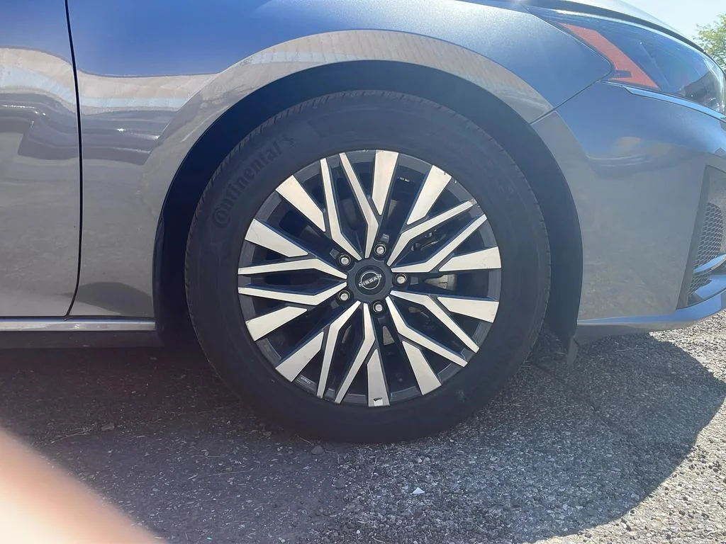 2025 Nissan Altima SV - Photo 23