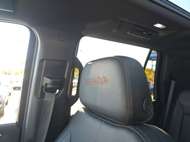 Used 2025 Black Chevrolet High Country image 30
