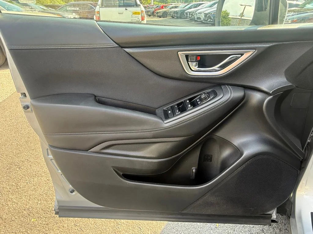 Used 2021 Ice Silver Metallic Subaru Premium image 25