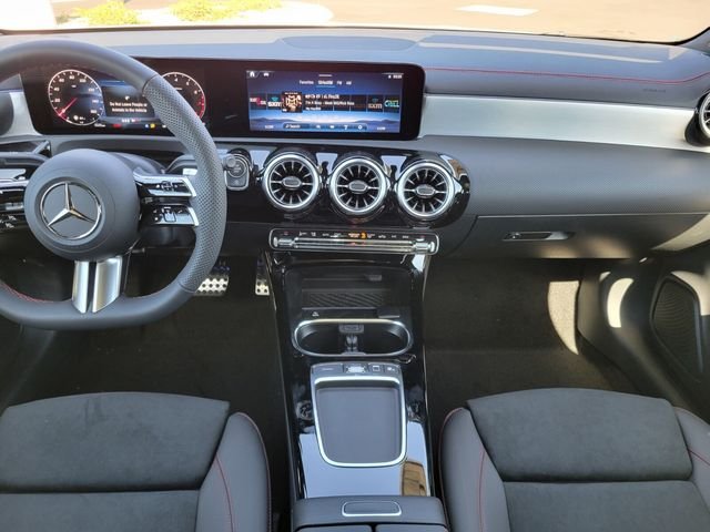 2025 Mercedes-Benz CLA CLA 250 - Photo 14
