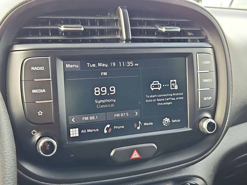 Used 2022 Gravity Gray Kia LX image 17