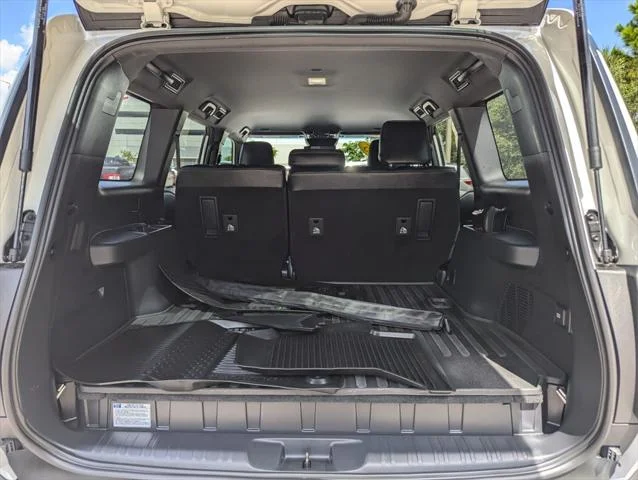 Certified Used 2025 ICE CAP Toyota  image 19