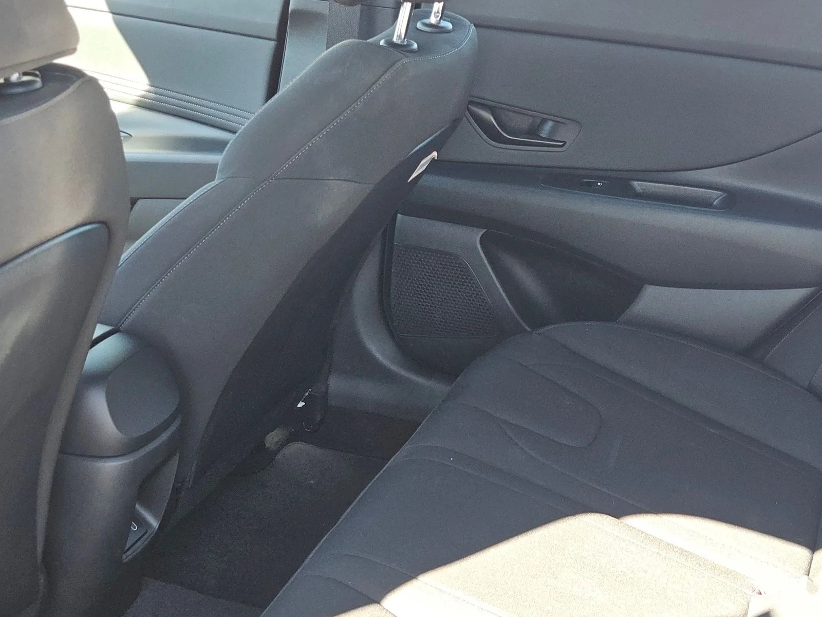 2025 Hyundai Elantra Blue - Photo 17