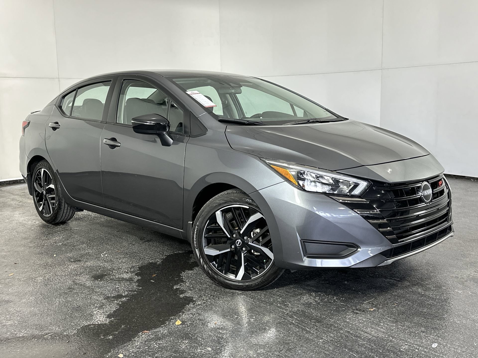 2024 Nissan Versa Sedan SR