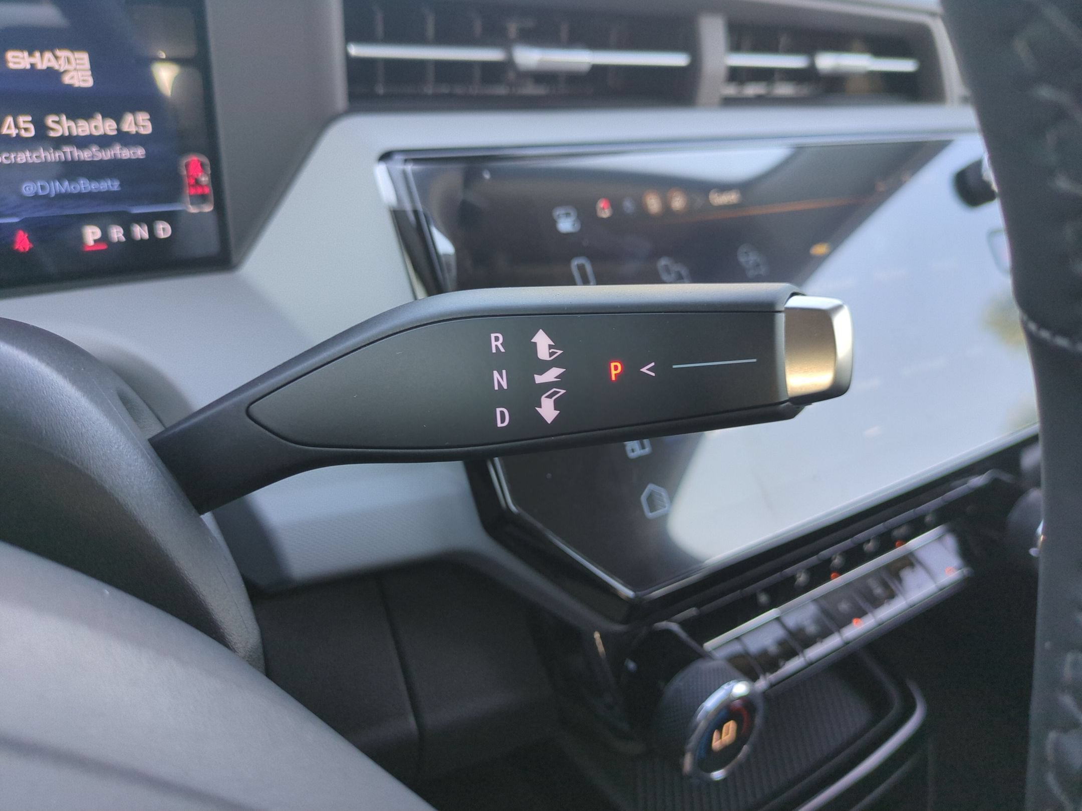 2027 Chevrolet Bolt LT - Photo 19