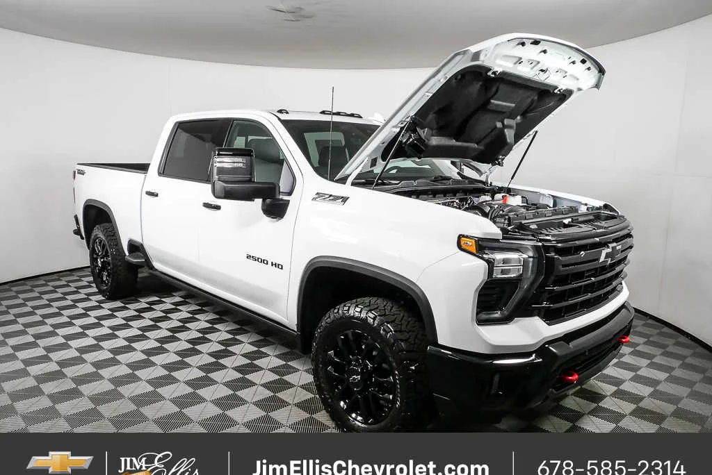 2026 Chevrolet Silverado 2500 HD LTZ - Photo 33