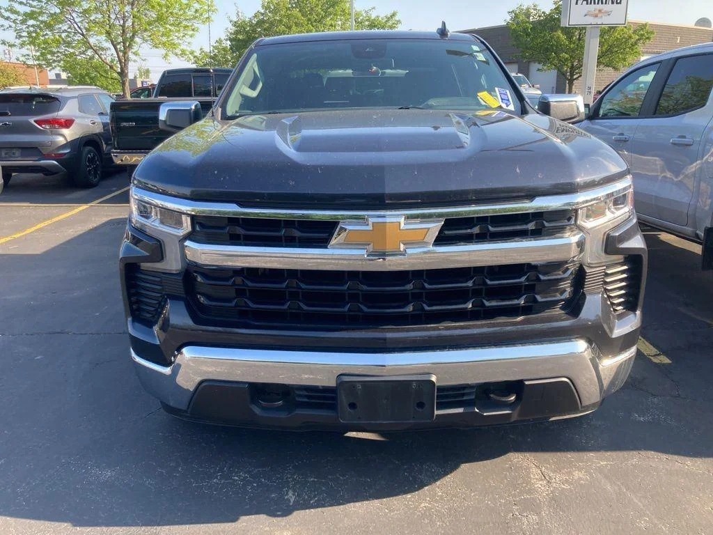 Used 2024 Ash Chevrolet LT image 2